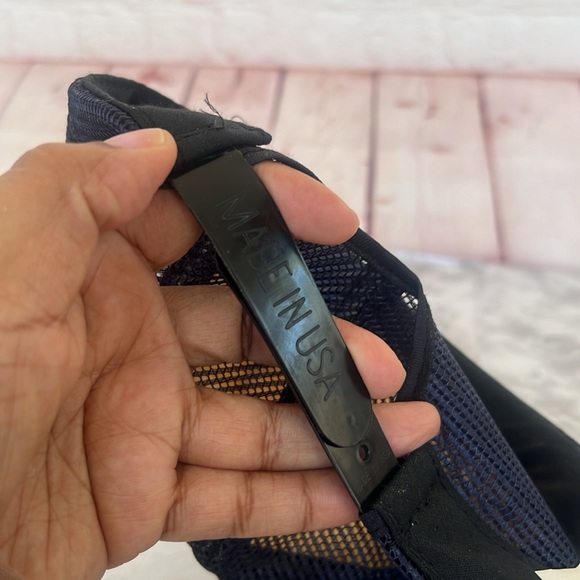 1970’s Hospital PATIENT CARE ANYWHERE SNAPBACK NAVY HAT - Picture 6 of 7